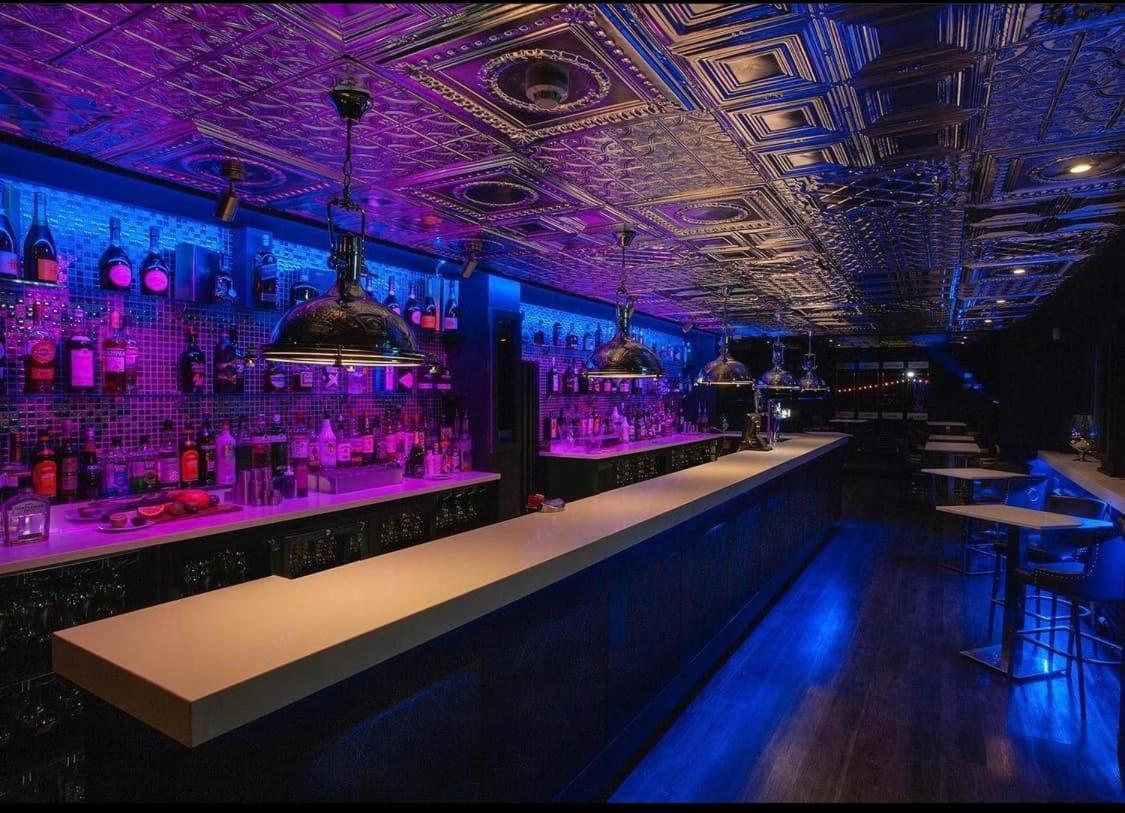 The Sea Lounge Accomodation Бродстеърс Екстериор снимка