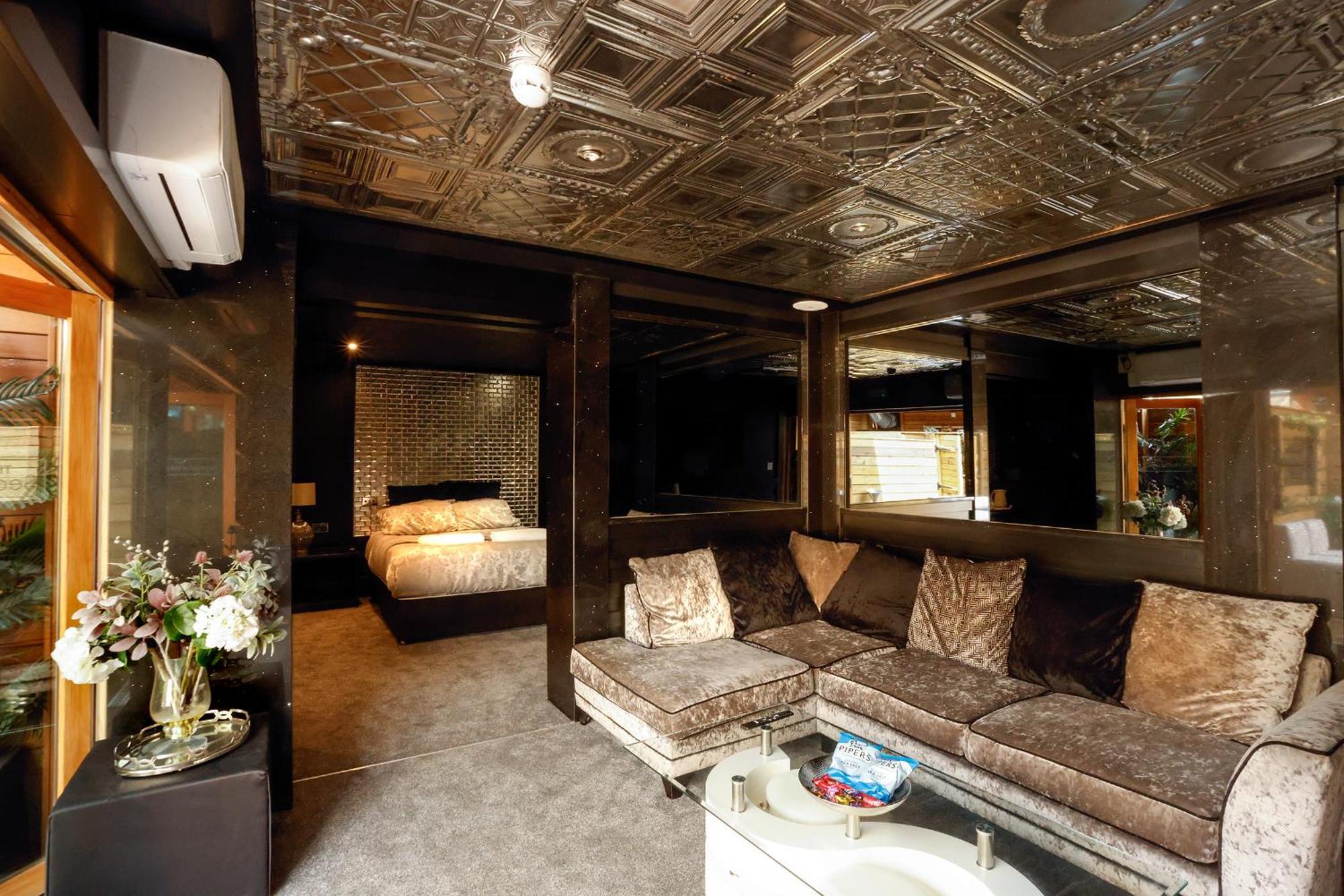 The Sea Lounge Accomodation Бродстеърс Екстериор снимка