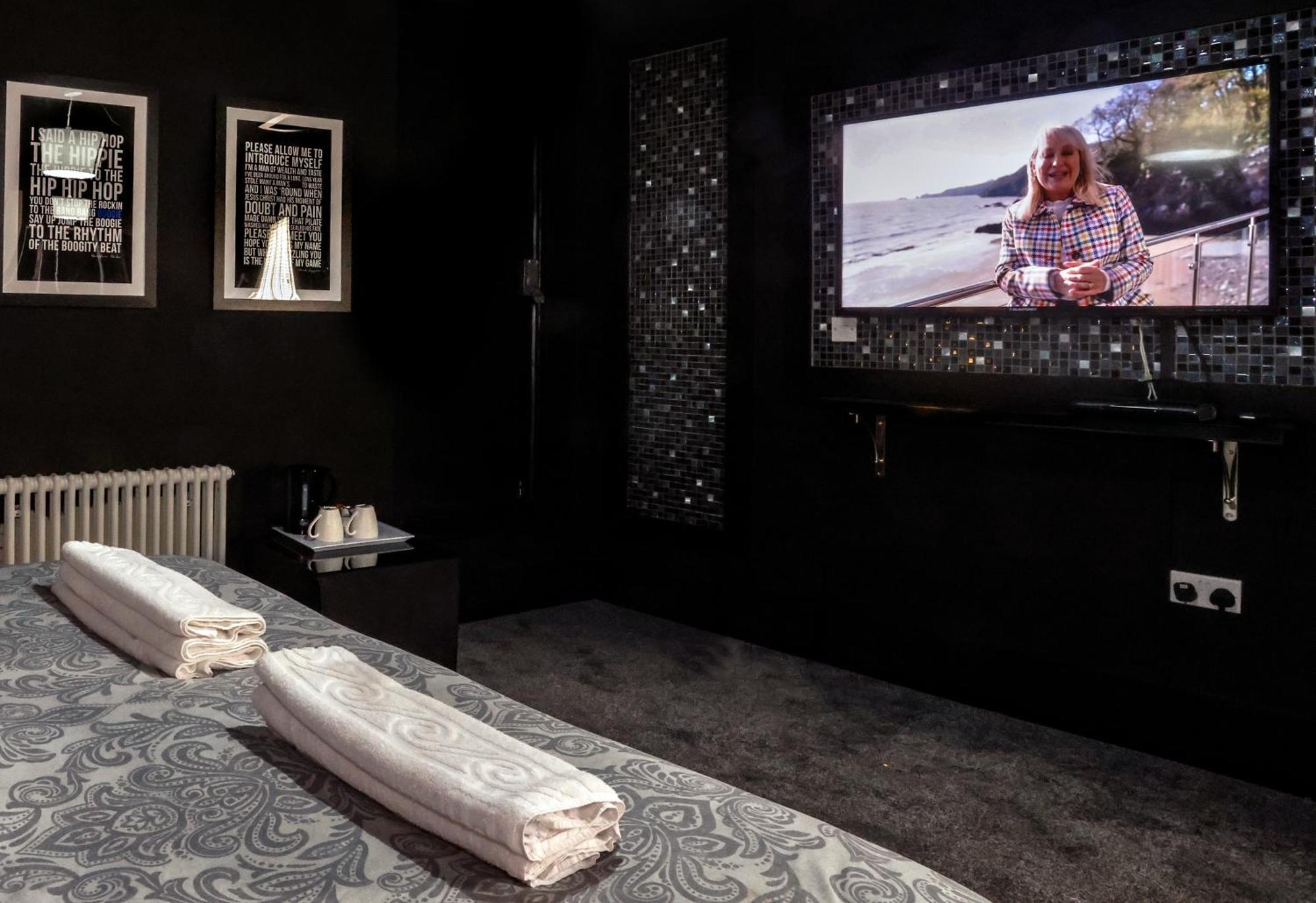 The Sea Lounge Accomodation Бродстеърс Екстериор снимка