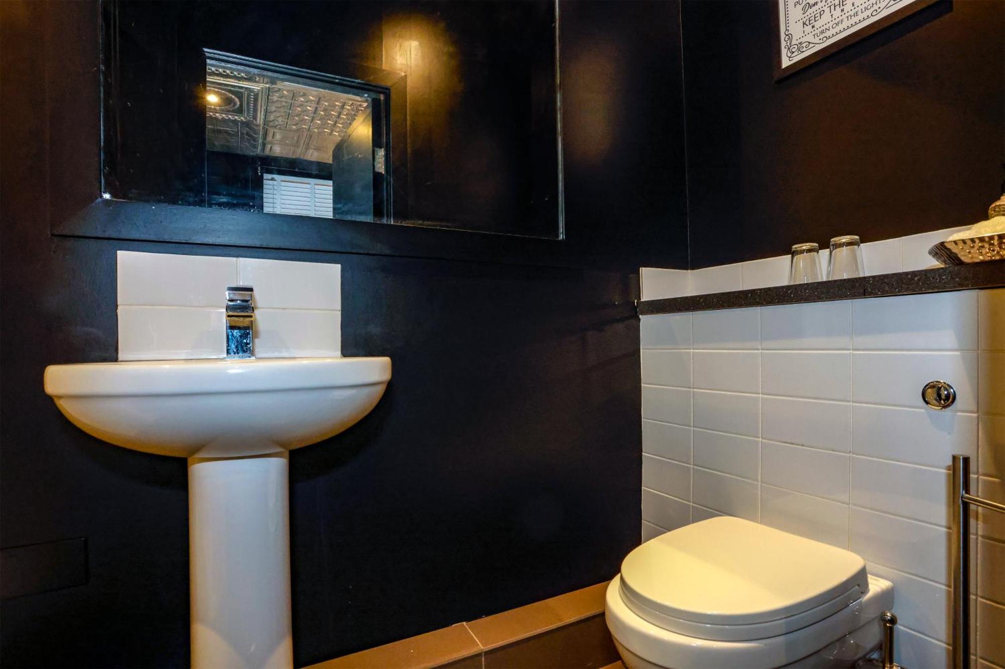 The Sea Lounge Accomodation Бродстеърс Екстериор снимка