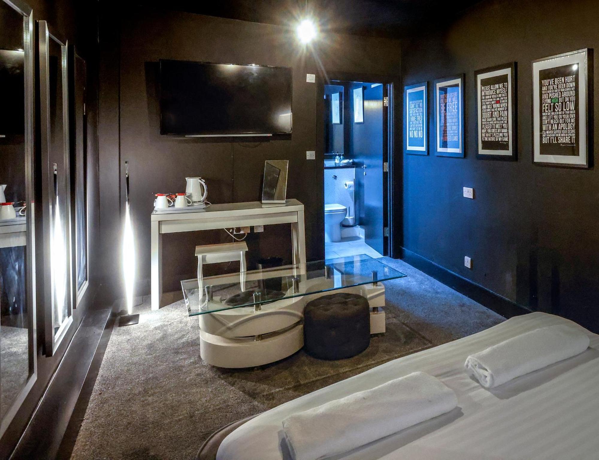 The Sea Lounge Accomodation Бродстеърс Екстериор снимка
